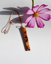 Load image into Gallery viewer, Pendant: Slender Woodgrain