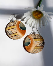 Load image into Gallery viewer, Sapphire Diamonds
