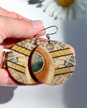 Load image into Gallery viewer, Sapphire Diamonds

