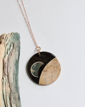 Load image into Gallery viewer, Pendant: Earthset
