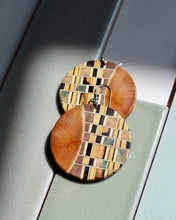 Load image into Gallery viewer, Kiss of Klimt
