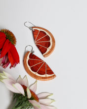 Load image into Gallery viewer, Citrus Slices - Grapefruit
