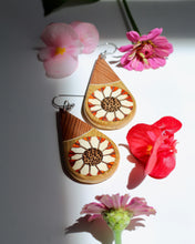 Load image into Gallery viewer, Daisy Dangle
