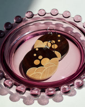 Load image into Gallery viewer, Drifting Bubbles
