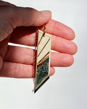 Load image into Gallery viewer, Pendant: Brilliant Sapphire
