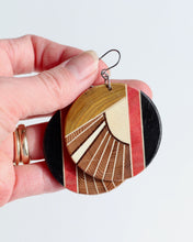 Load image into Gallery viewer, Radiant Gradient
