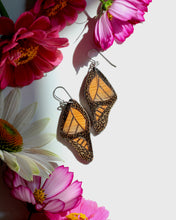 Load image into Gallery viewer, Monarch Wing
