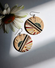 Load image into Gallery viewer, Spalted Sunburst
