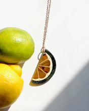 Load image into Gallery viewer, Pendant: Citrus Slices - Lime
