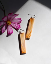 Load image into Gallery viewer, Slender Woodgrain
