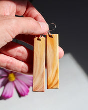 Load image into Gallery viewer, Slender Woodgrain
