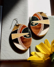 Load image into Gallery viewer, Pierced Veneer
