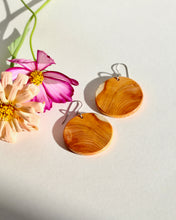 Load image into Gallery viewer, Swirling Yew 1.5"

