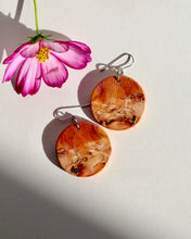 Load image into Gallery viewer, Swirling Yew 1.5"
