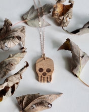 Load image into Gallery viewer, Pendant: Lil' Skulls

