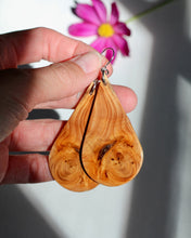 Load image into Gallery viewer, Swirling Yew Drops
