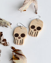 Load image into Gallery viewer, Lil' Skulls - No Spalting
