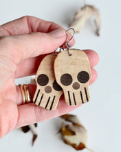 Load image into Gallery viewer, Lil' Skulls - No Spalting

