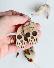Load image into Gallery viewer, Lil' Skulls
