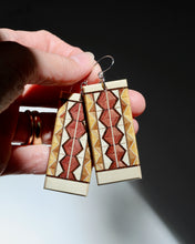 Load image into Gallery viewer, Glass Kaleidoscope
